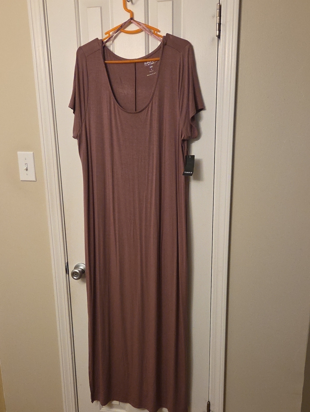 torrid Scoop-Neck Maxi Dress in Mauve Taupe